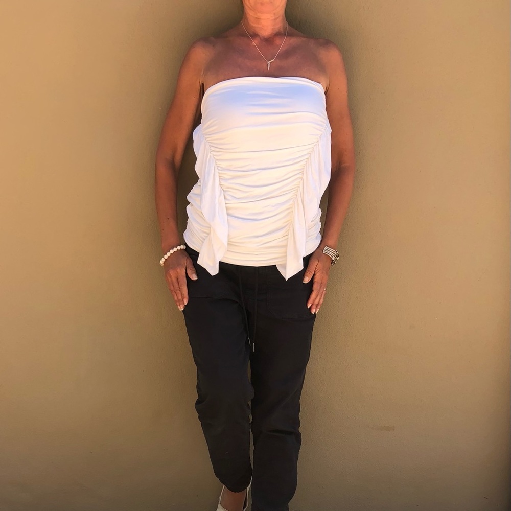 🔥Revolve Lovers+friends NEW white top sz M NWT price firm!